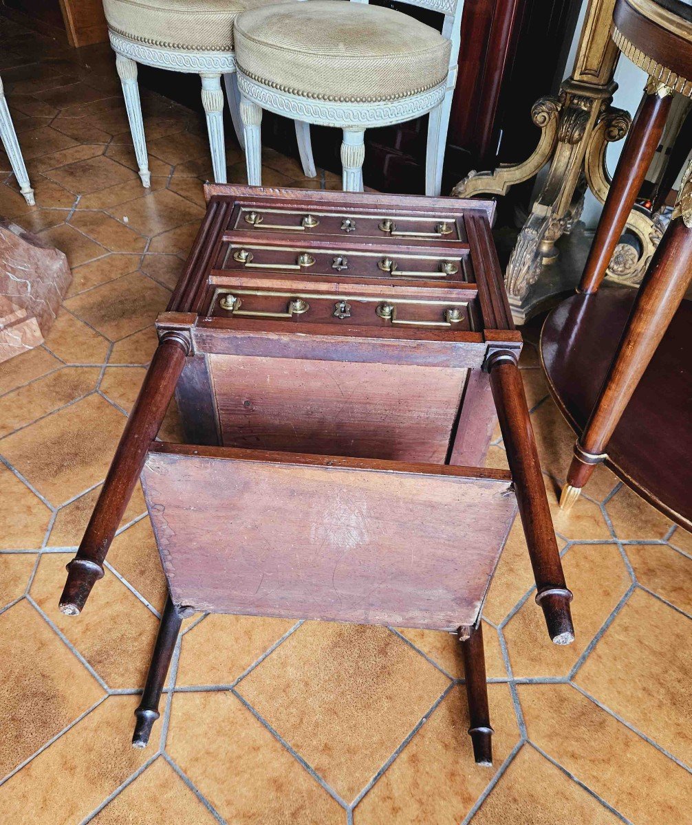 Walnut Chiffonnière Coffee Table, Late 18th Century-photo-4