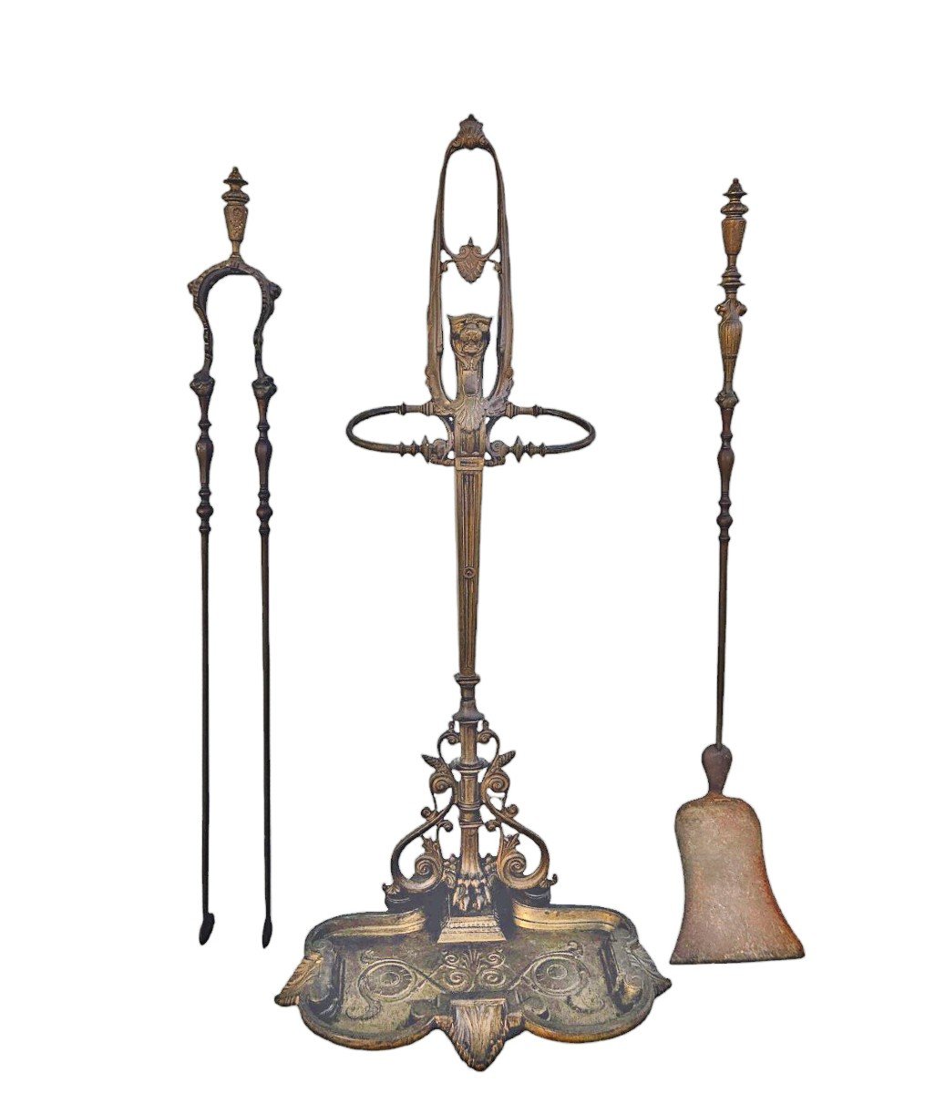 19th Century Etruscan Style Patinated Bronze Fireplace Set