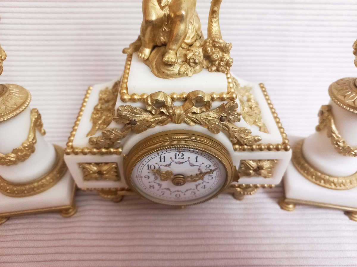 Boudoir Clock And Its Candlesticks-photo-1