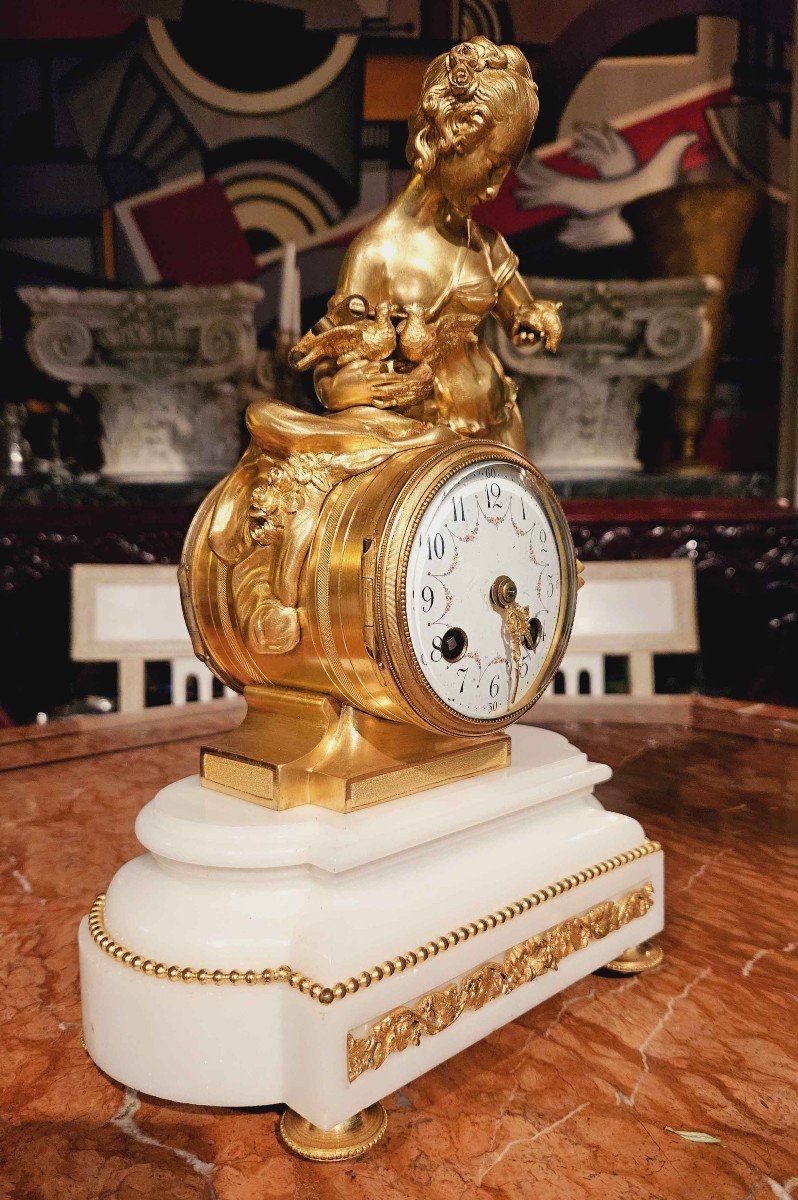 Louis XVI Style Gilt Bronze And White Marble Clock-photo-5