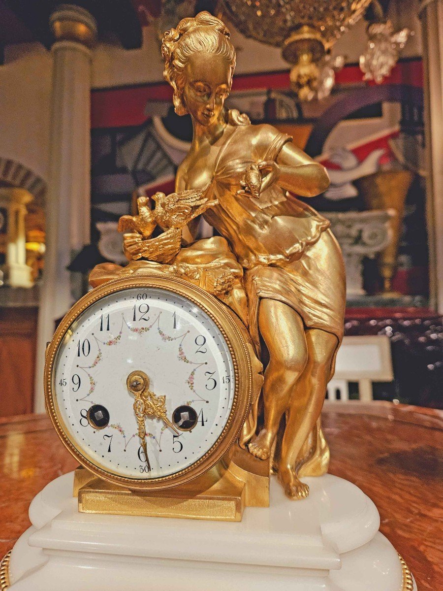 Louis XVI Style Gilt Bronze And White Marble Clock-photo-7