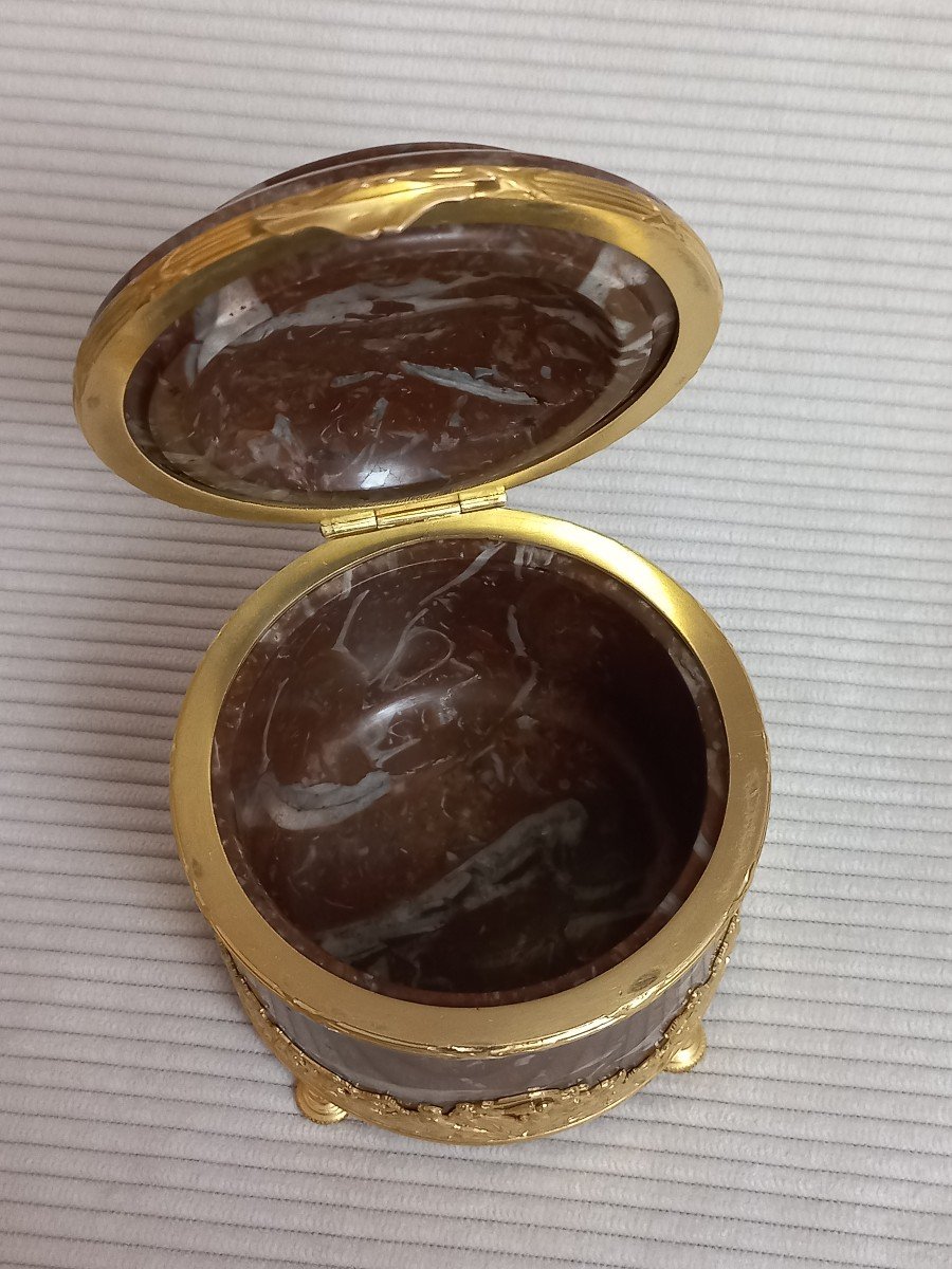 Red Marble And Gilt Bronze Box-photo-7