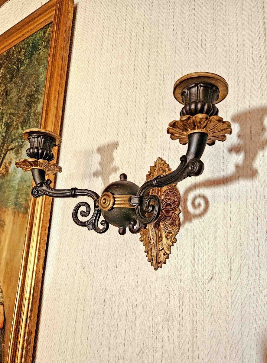 Pair Of Ep Restoration Bronze Double Patina Wall Lights-photo-8