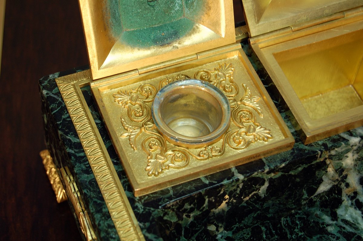 Important Empire Inkwell In Marble And Gilded Bronze With Mercury-photo-3