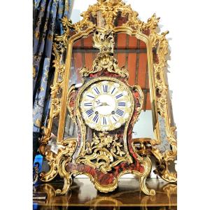 Important Louis XV Period Cartel In Tortoiseshell And Gilded Bronze, Height 80 Cm