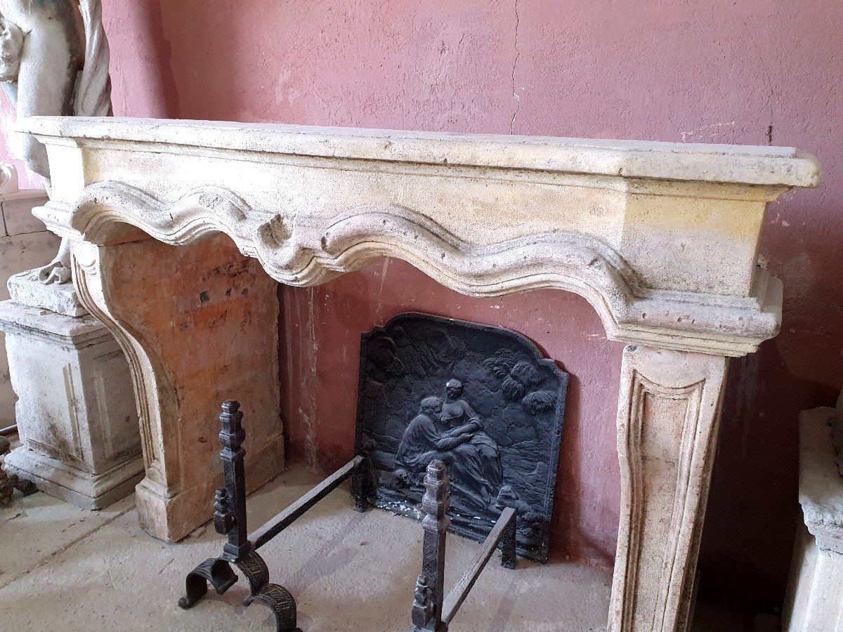 Louis XIV Stone Fireplace-photo-2