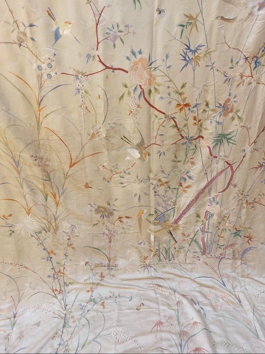 Proantic: Nineteenth China Embroidered Silk Panel