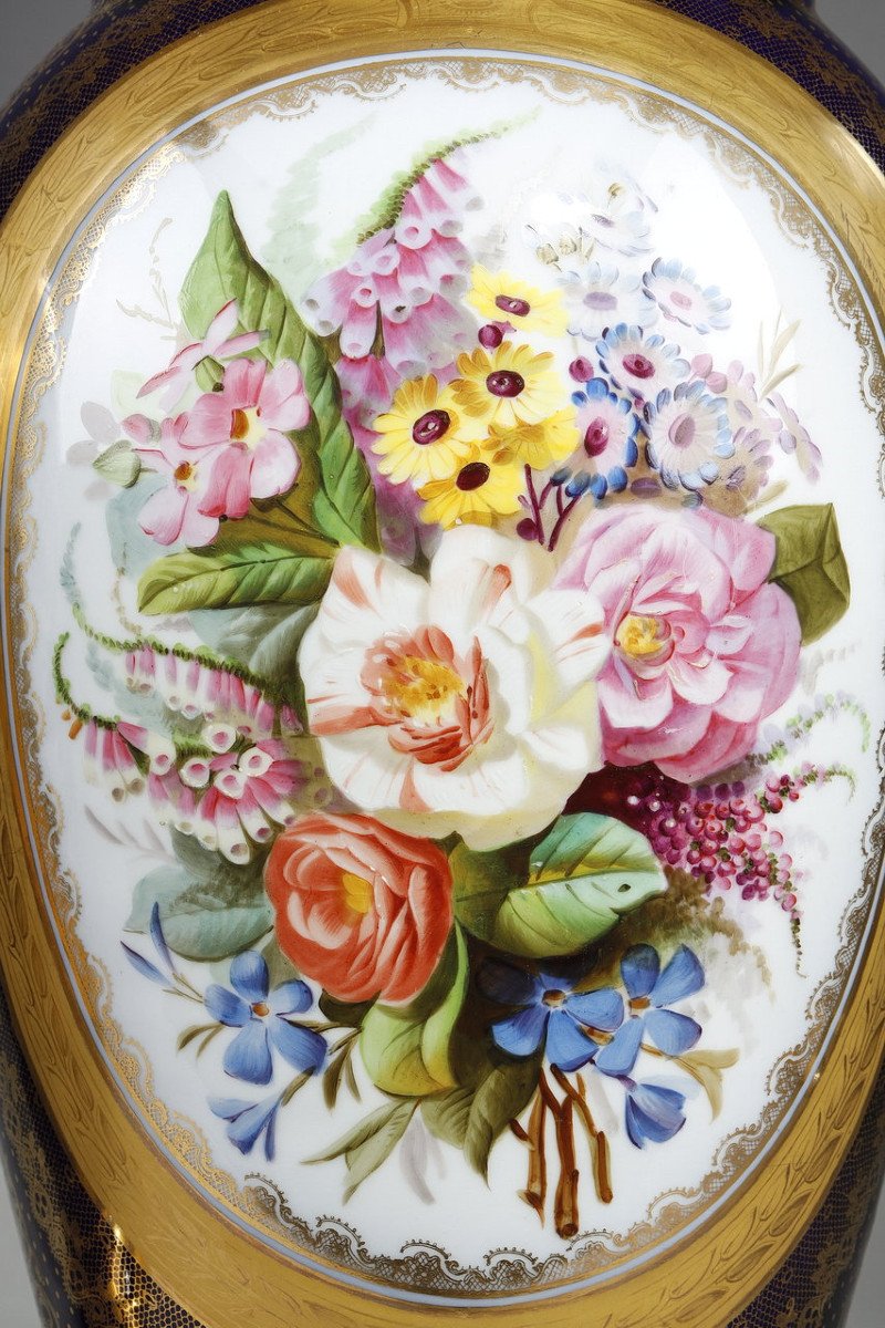 Paire de grands vases en porcelaine -photo-2