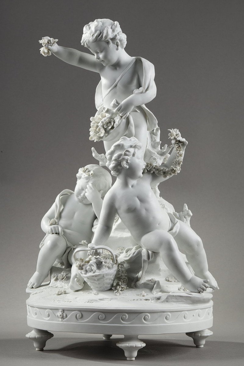 Porcelain Biscuit Group "putti With Garlands And Basket Of Flowers"-photo-3