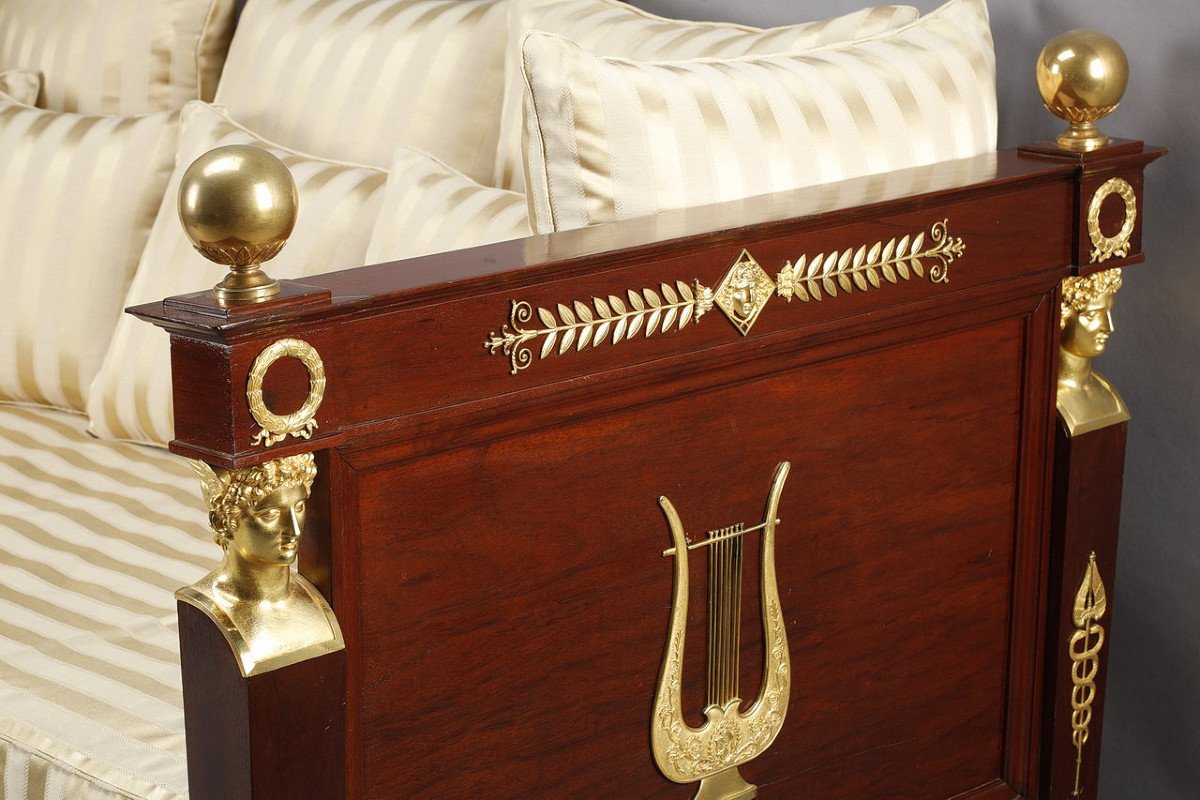 Empire Period Mahogany Sofa Bed Decorated With Lyre And Bust Of Mercury, 19th-photo-3