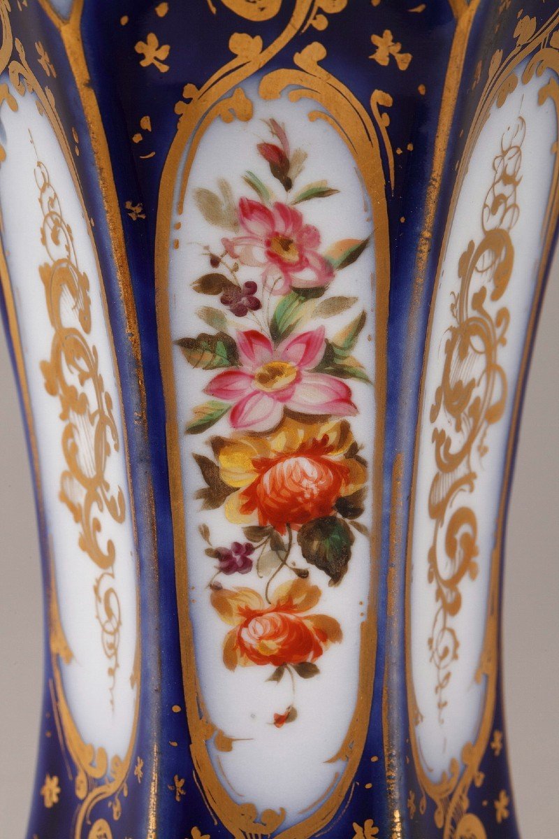 Paire De Vases Napoléon III En Porcelaine-photo-7