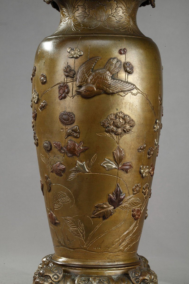 Pair Of Antique Oil Lamps Decorated With Birds And Flowers In The Chinese Style-photo-1