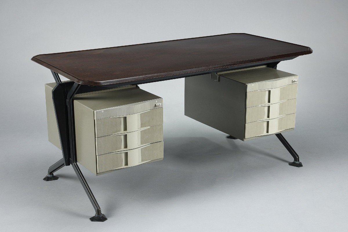 Large "arco" Desk For Olivetti By Bbpr