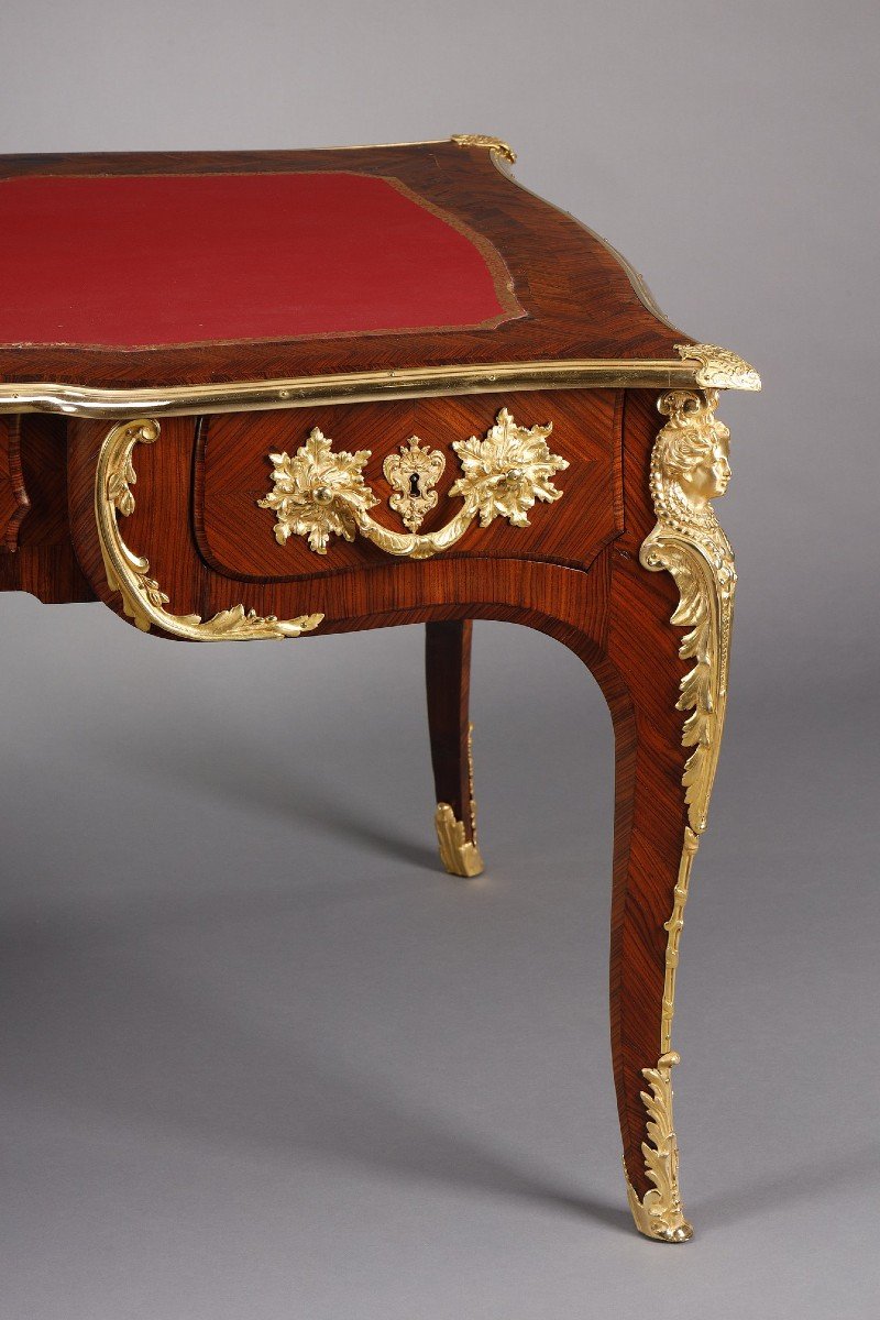 Large Louis XV Style Inlaid Rosewood Veneer Desk-photo-2