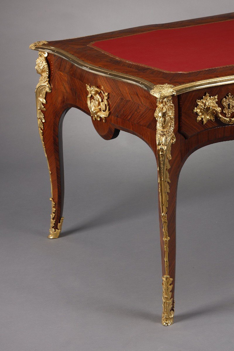 Large Louis XV Style Inlaid Rosewood Veneer Desk-photo-3