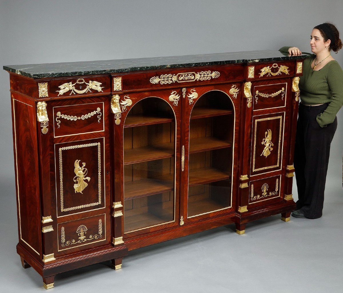 Important Low Bookcase In Mahogany And Mahogany Veneer-photo-4