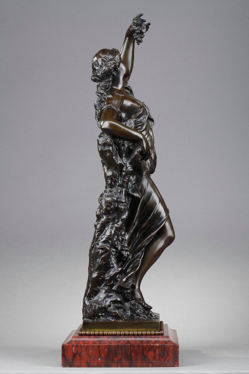 19th Century Bronze Statue: Bacchante-photo-2