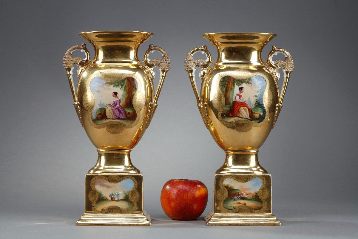 Pair Of Oratory Vases In Porcelain From Paris-photo-2