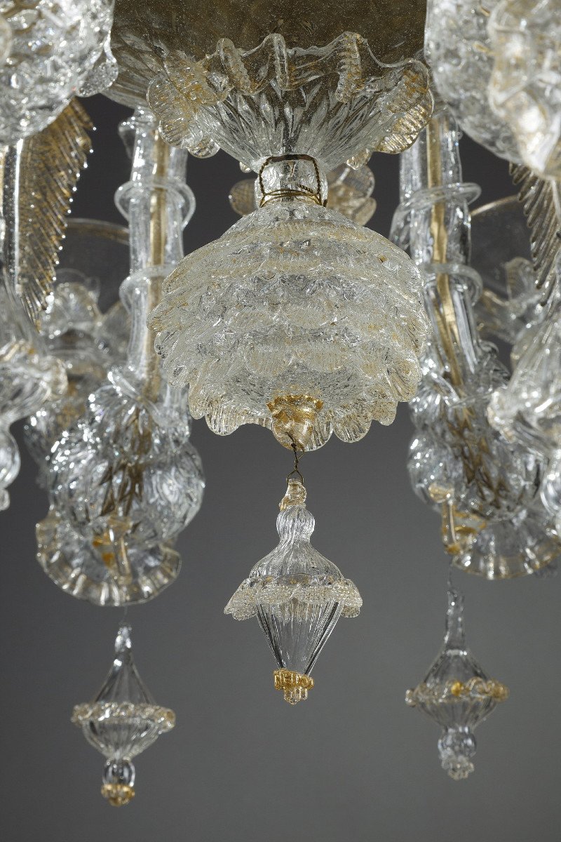 Large Murano Glass Chandelier With 8 Arms Of Light Decorated With Gold-photo-7