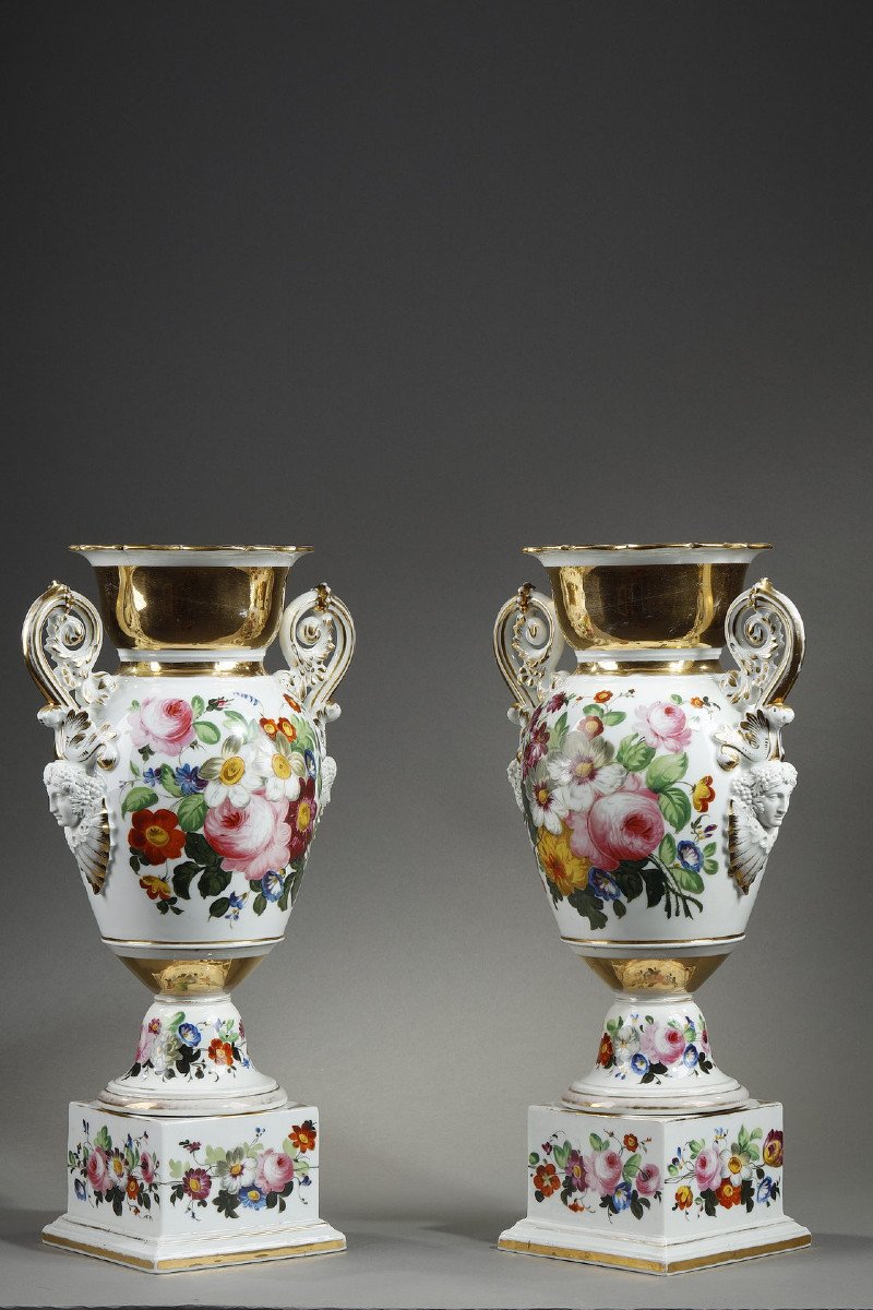 Pair Of Paris Porcelain Vase With Floral Decor-photo-2