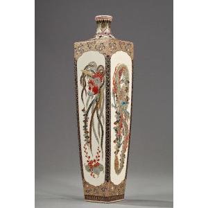 Rare Vase Soliflore De Satsuma Aux Dragons Et Phoenix De La Période Meiji (1868-1912)