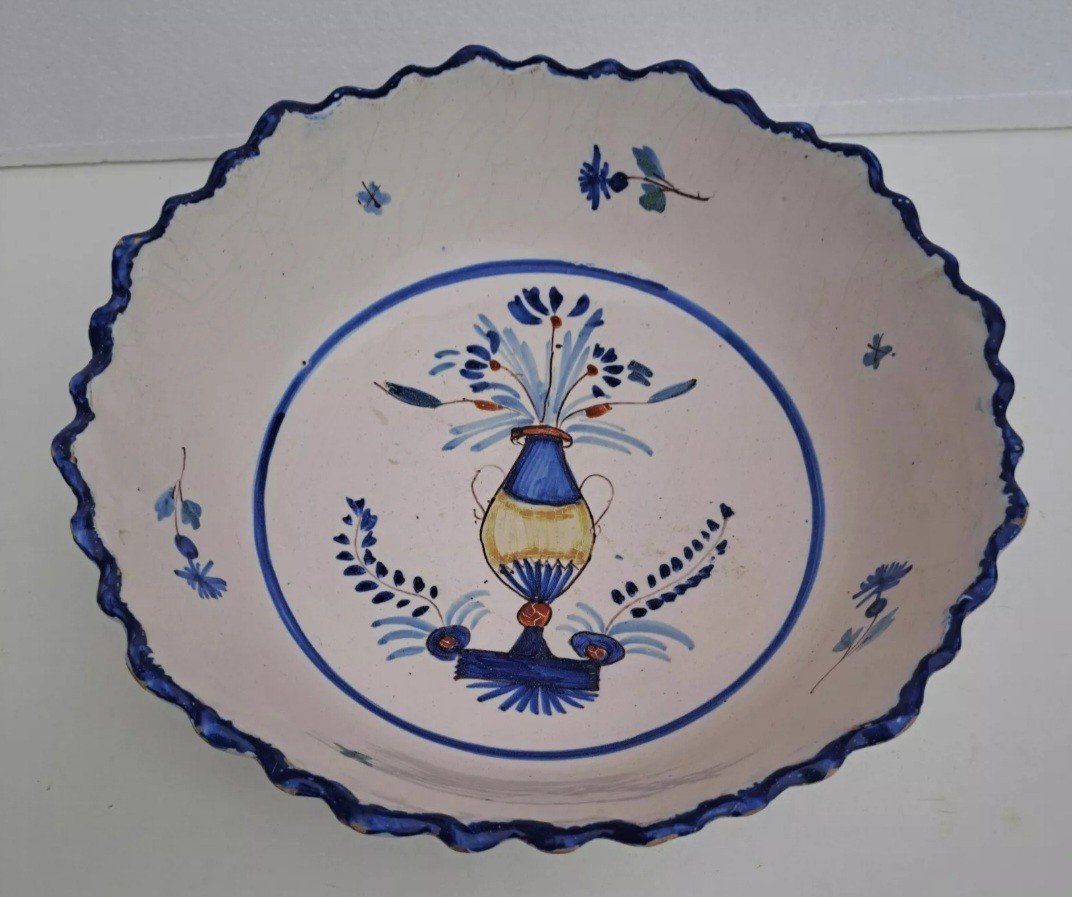 19th Century Earthenware Salad Bowl From Sainte-foy-la-grande 