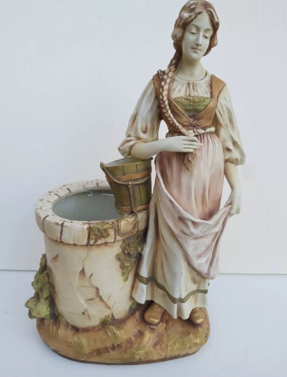 Woman At The Well Imperial Art Nouveau Porcelain Amphora 