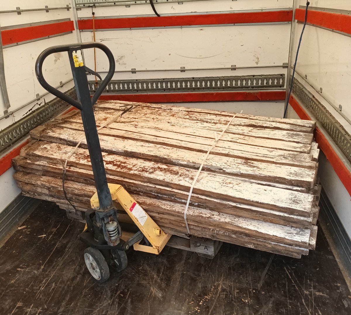 Important Lot Oak Planks, 18th Century Wine Tank, 18th Century Oak Cleats-photo-2