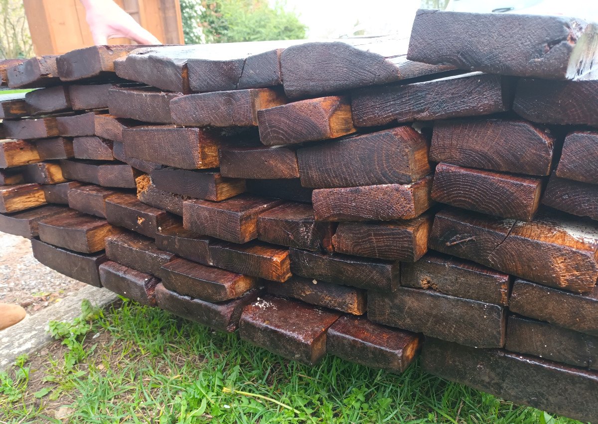 Important Lot Oak Planks, 18th Century Wine Tank, 18th Century Oak Cleats