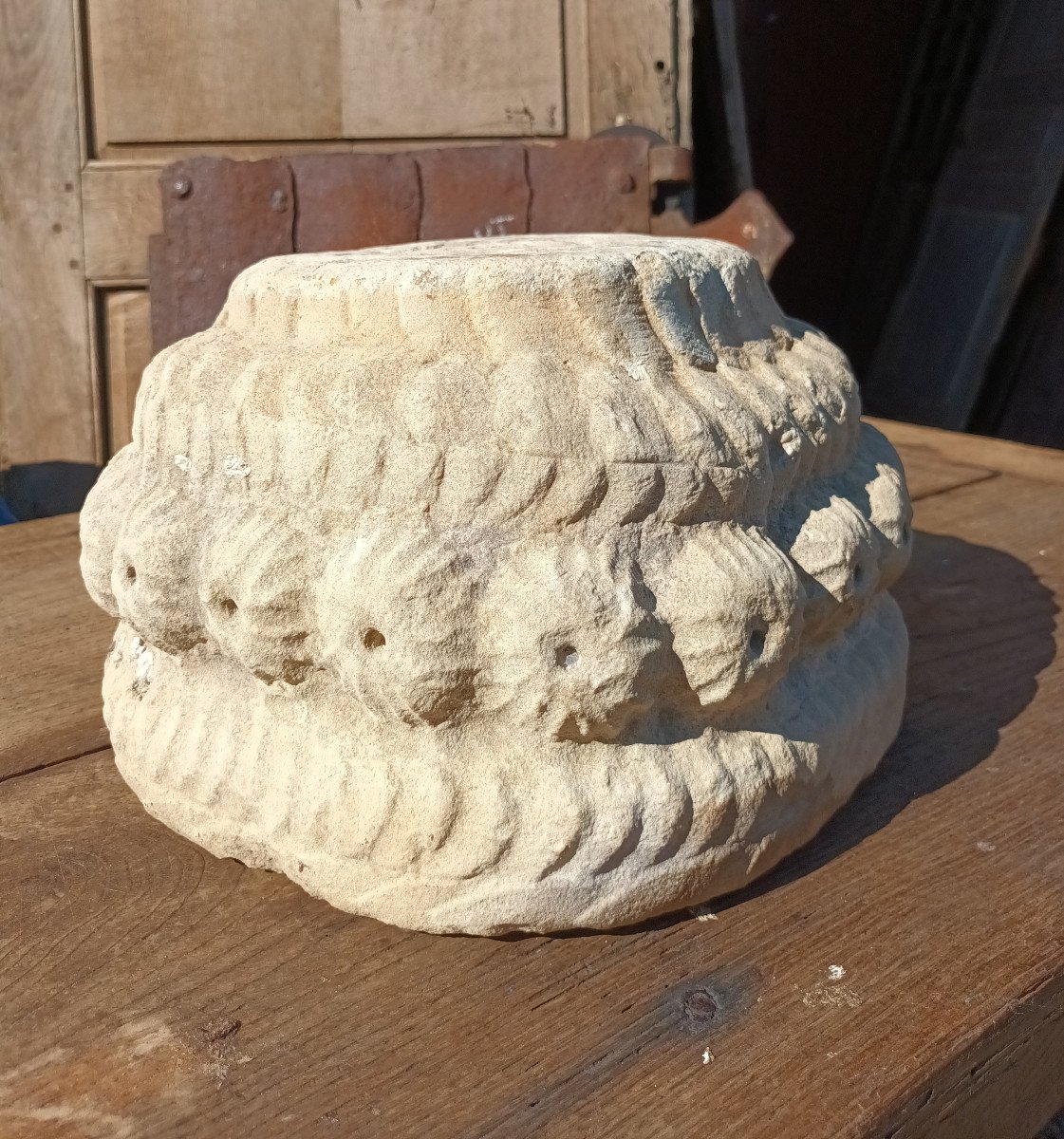 Stoup In Carved Stone-photo-4