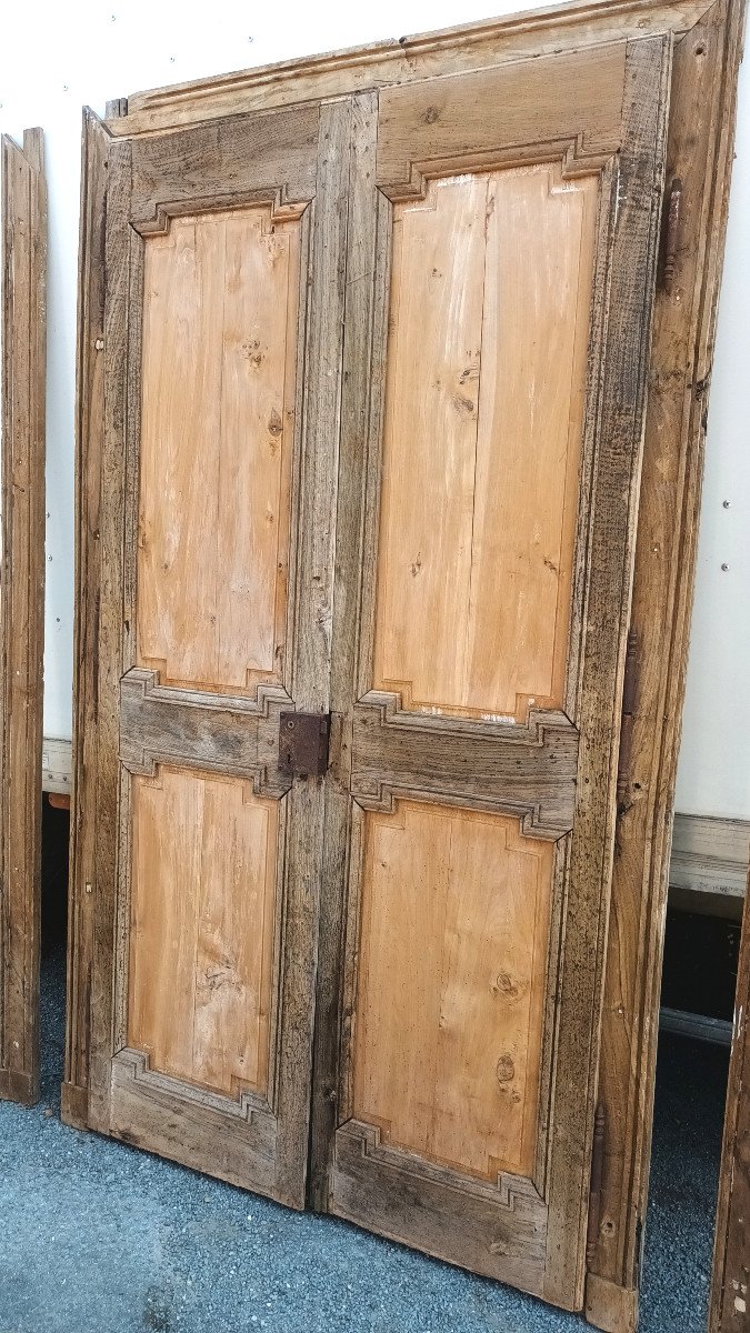 Beautiful Pair Of Louis XVI Doors In 18th Century Oak Double Sided Frame And Against Frame-photo-4