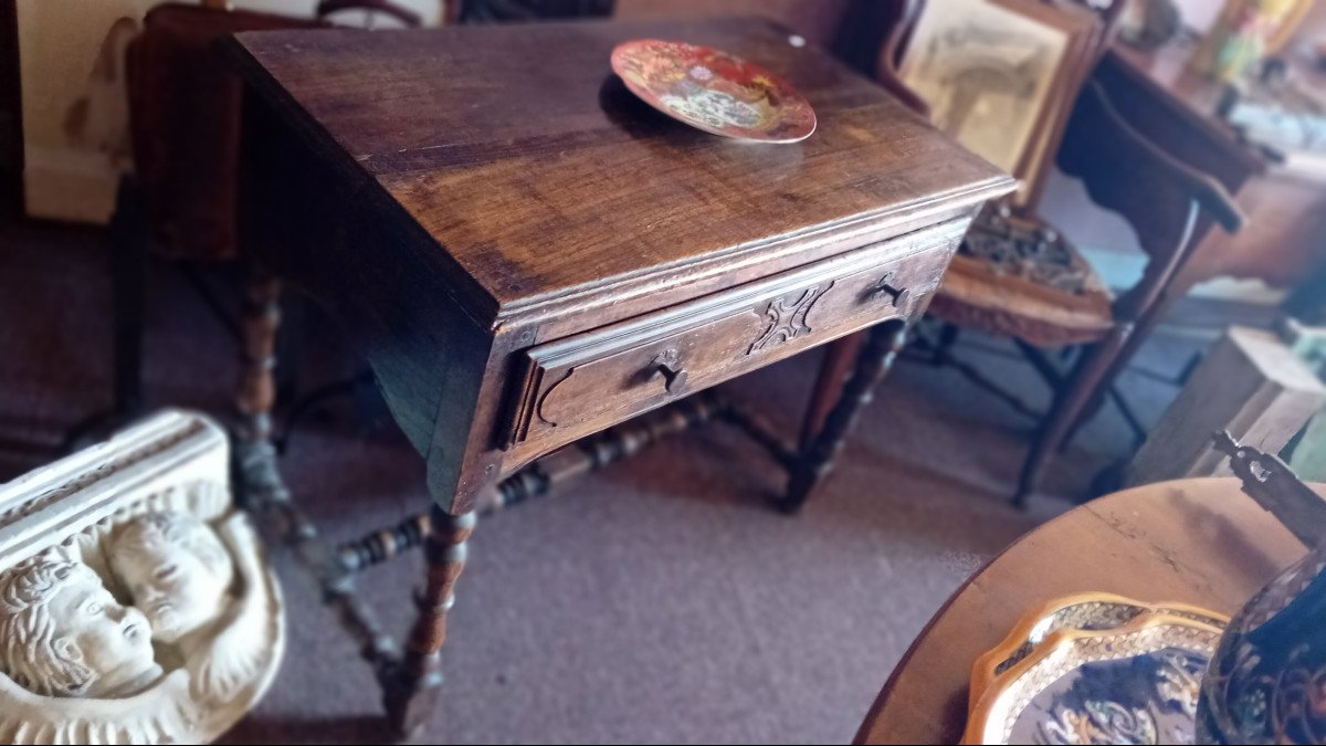 Modeste Petite Table A Ecrire Style Louis XIV  