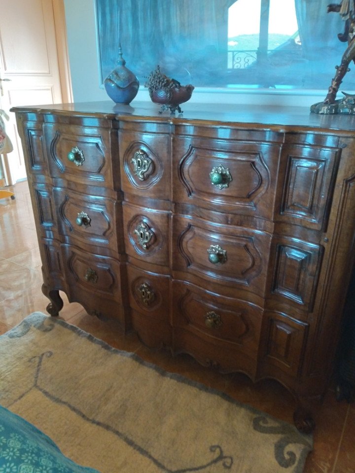 Louis XIV Period Chest Of Drawers In Walnut