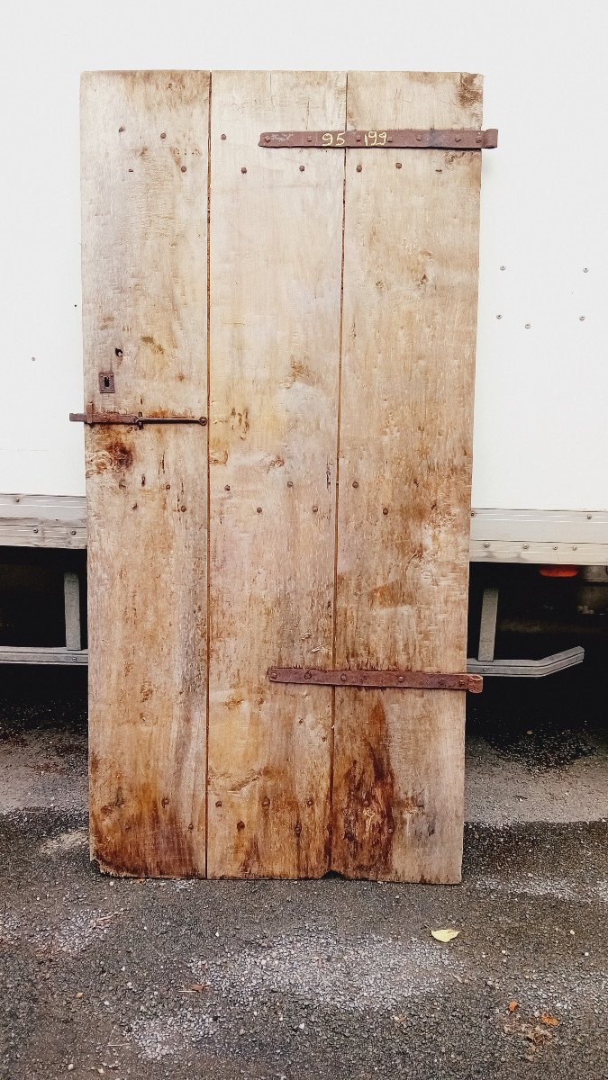 Simple 18th Century Poplar Attic Door-photo-3