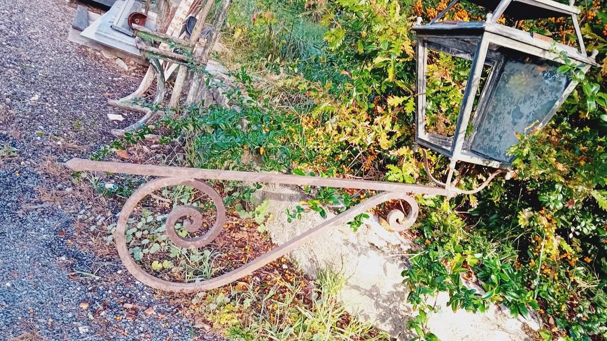 Lanterne En Cuivre Et Sa Potence En Fer Forgé 19 Eme