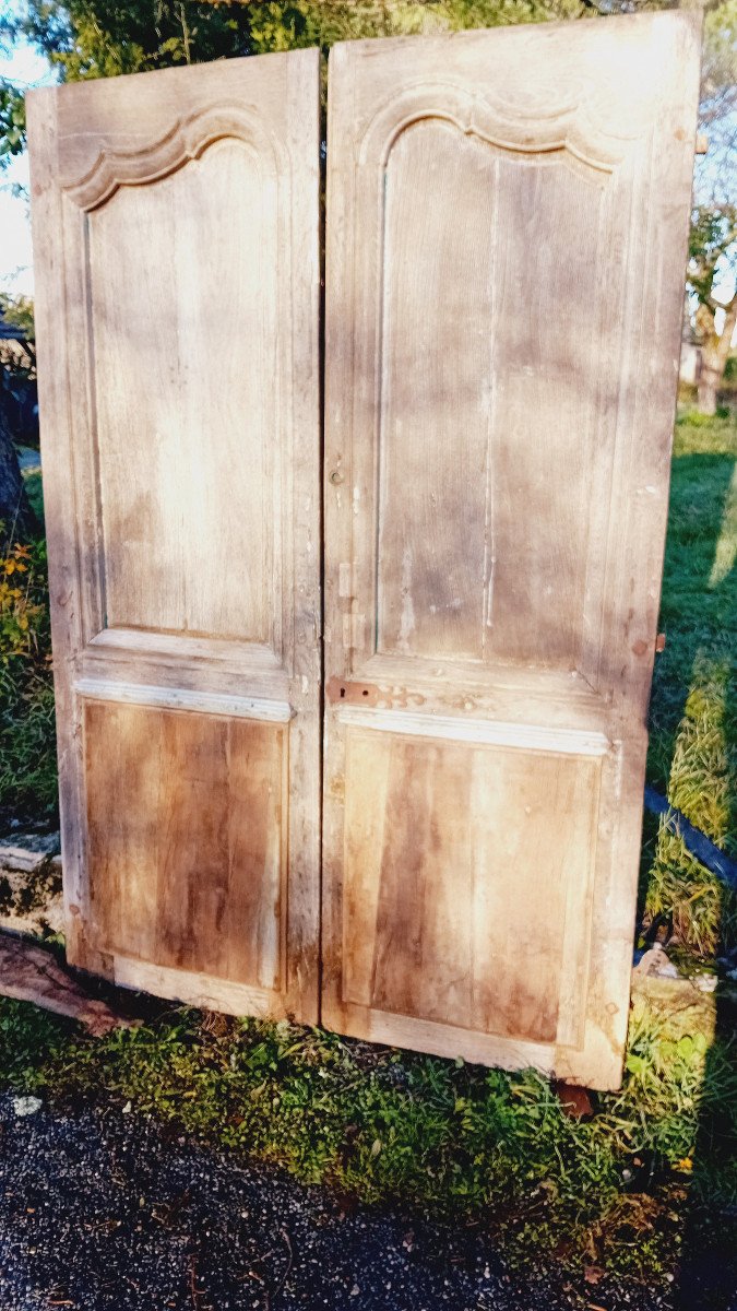 Beautiful Pair Of Very Thick XVIIIth Century Regence Character Entrance Doors With Oak Woodwork-photo-3