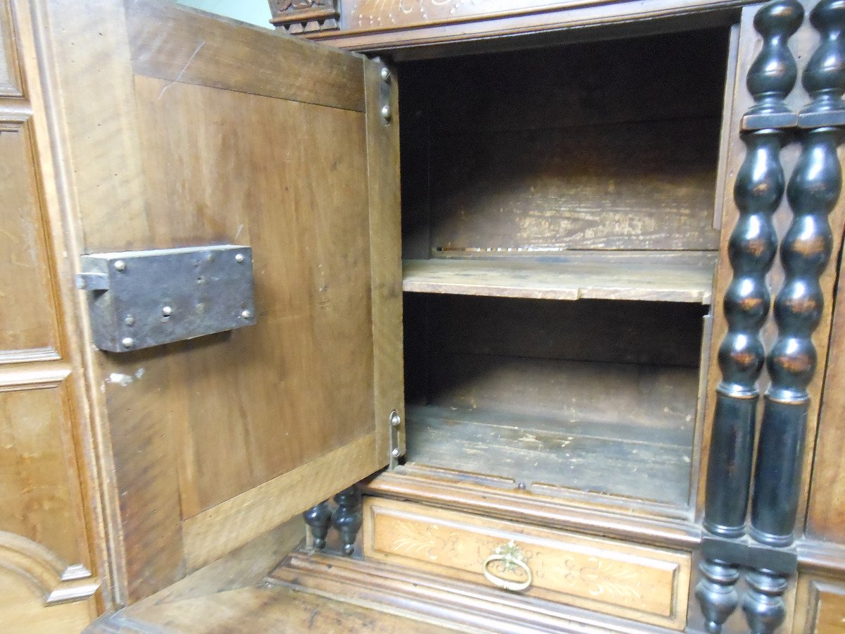 Modest Italian Cabinet Al In Walnut, 4 Doors 4 Drawers, XVIII Eme Sideboard 2 Corps Retreci-photo-1