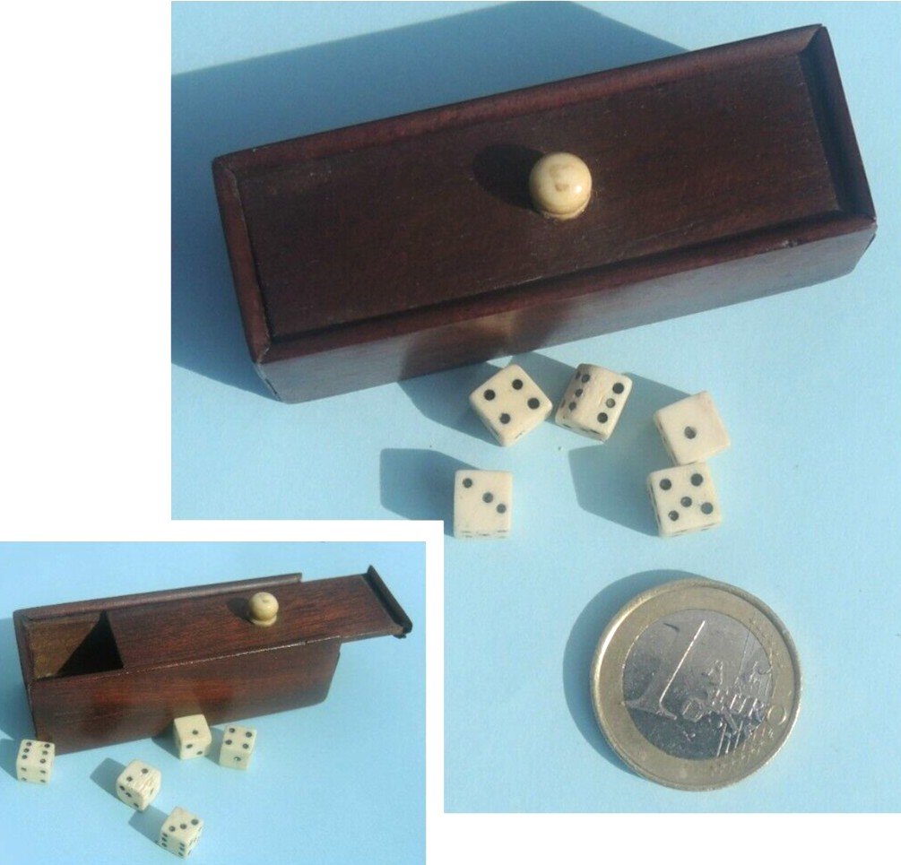 Old 19th Century Box Miniature Dice Game Box For Children's Wooden Dolls