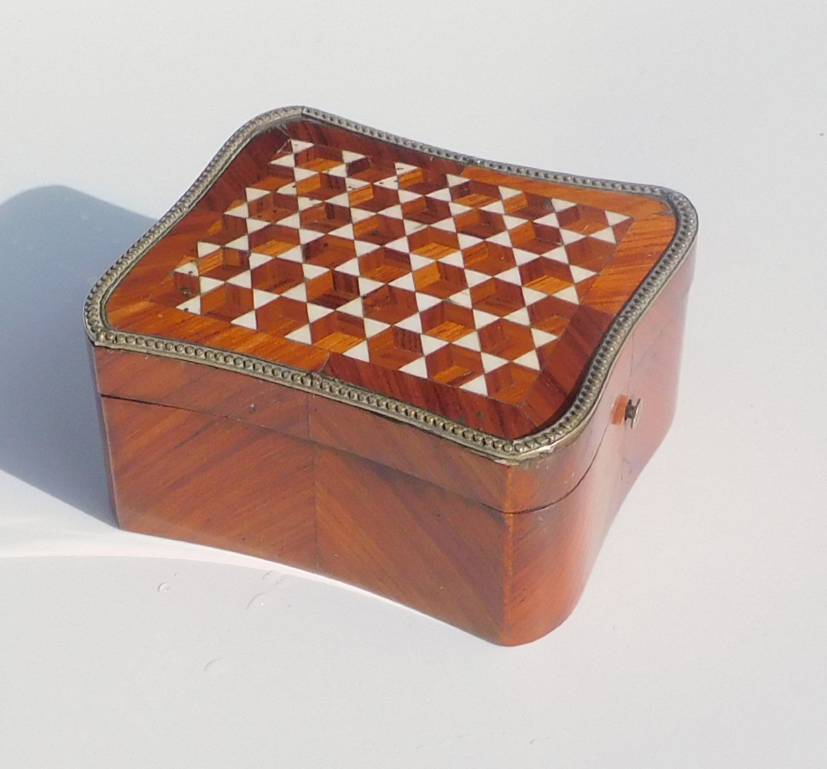 Antique 19th Century Napoleon III Marquetry Watch Box-photo-2