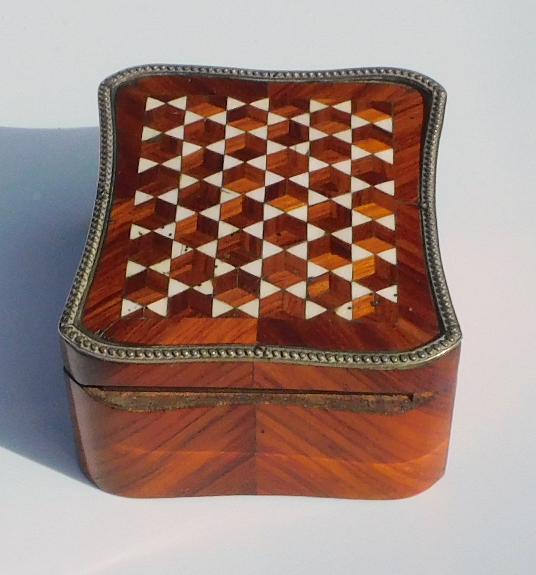 Antique 19th Century Napoleon III Marquetry Watch Box-photo-4