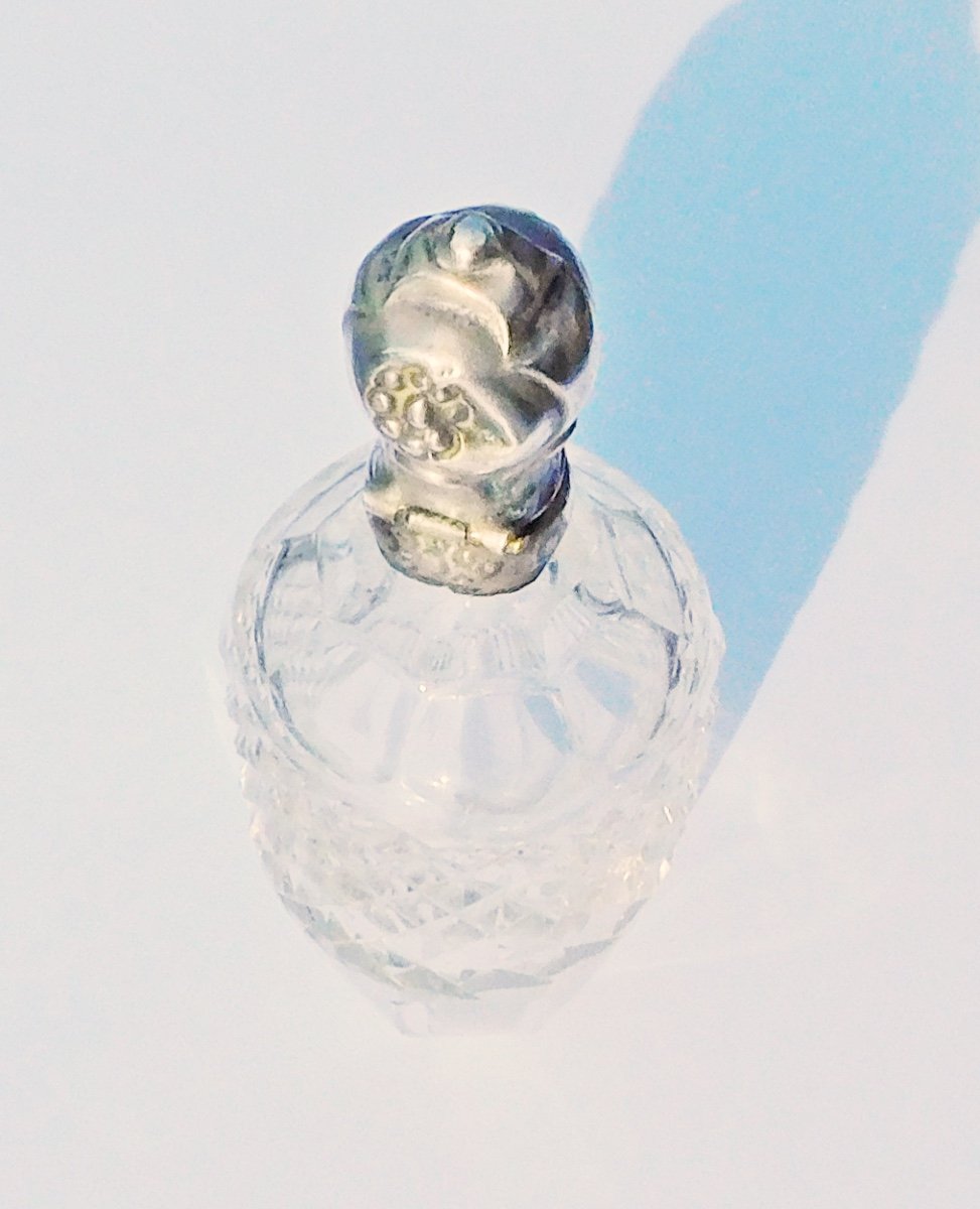 Petit Flacon Fiole Cristal  taillé et Argent Parfum Sels XIXe-photo-1