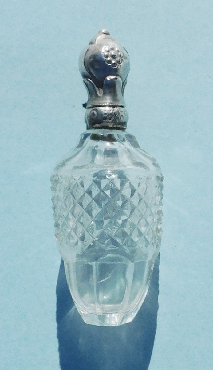 Petit Flacon Fiole Cristal  taillé et Argent Parfum Sels XIXe