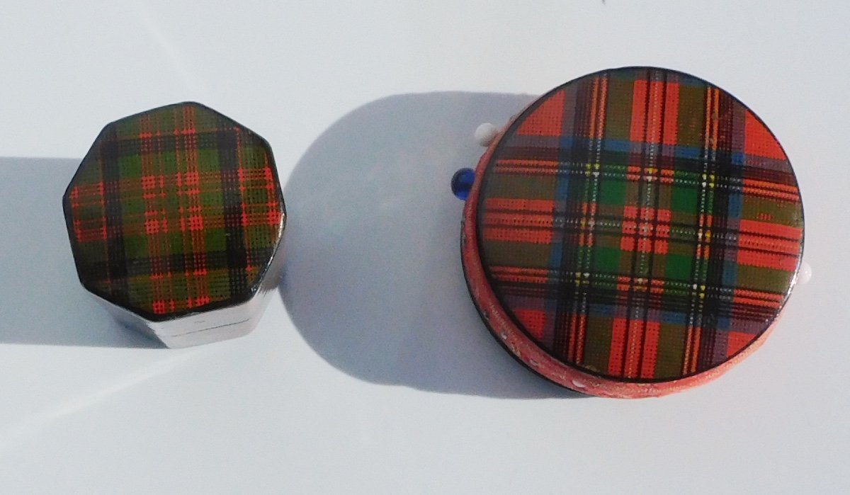 Pique à aiguilles épingle aiguilles  Et Porte Dé à Coudre Tartan ware  XIXe nécessaire couture-photo-4