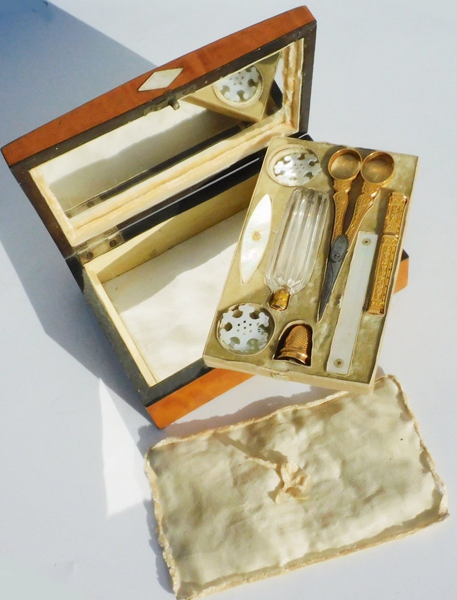 Sewing Kit Box Mother-of-pearl And Gold Embroidery Scissors Palais Royal Early 19th Century-photo-6