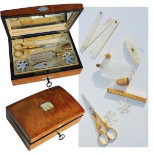 coffret Nécessaire De Couture Broderie nacre et or ciseaux broder Palais Royal XIXe siècle