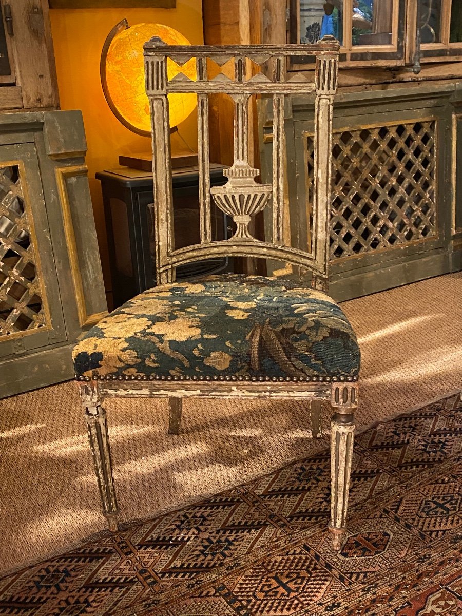 Chaise D’époque Louis XVI Peinte Recouverte D’une Tapisserie 18 ème 