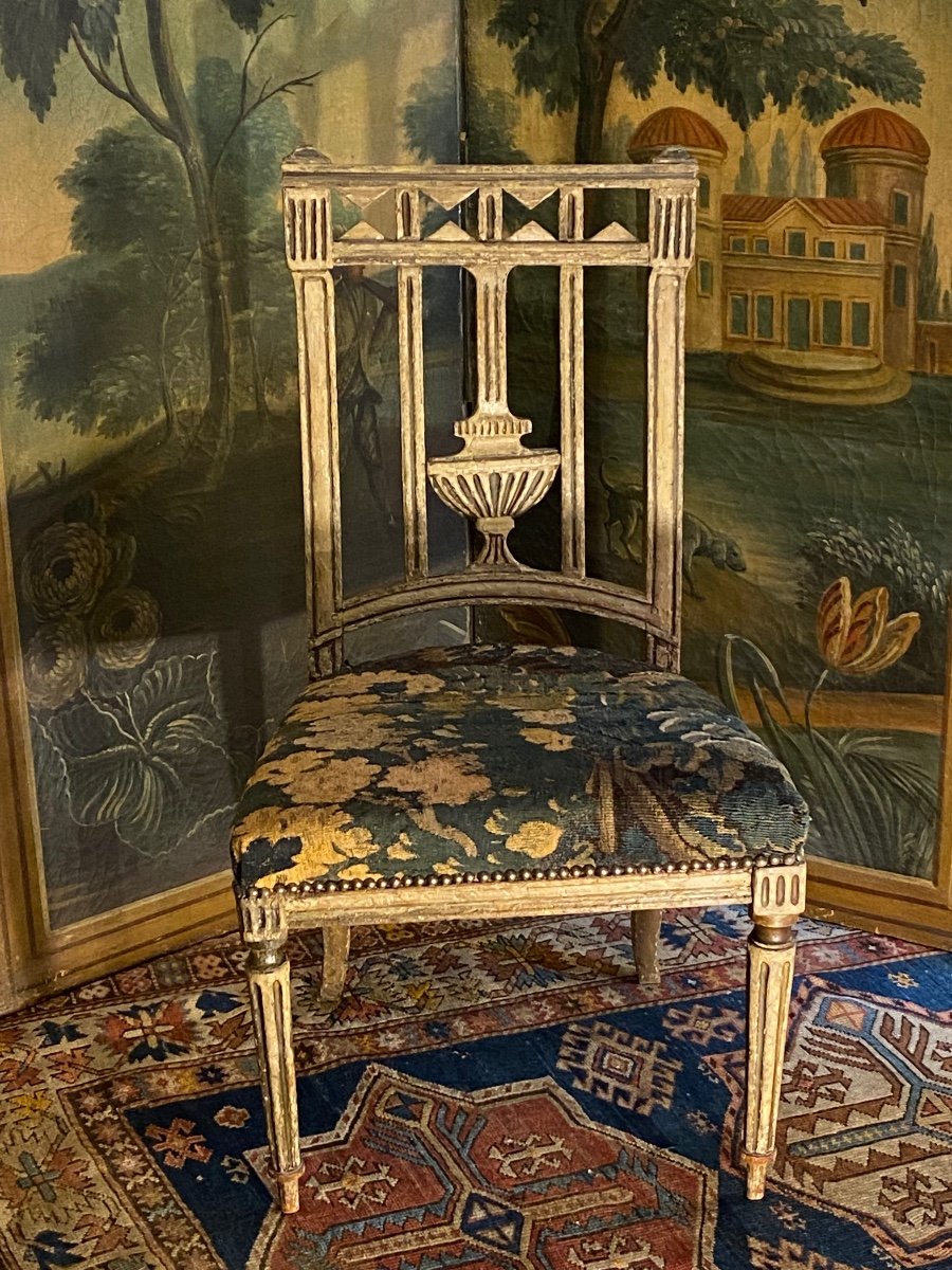 Chaise D’époque Louis XVI Peinte Recouverte D’une Tapisserie 18 ème 