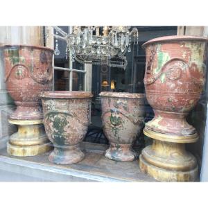 Deux Paires De Vases D’anduze En Terre Cuite XIX ème ( Manques Et Accidents )