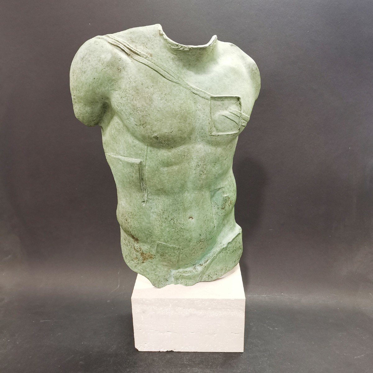 Igor Mitoraj, Persée, Bronze à Patine Verte