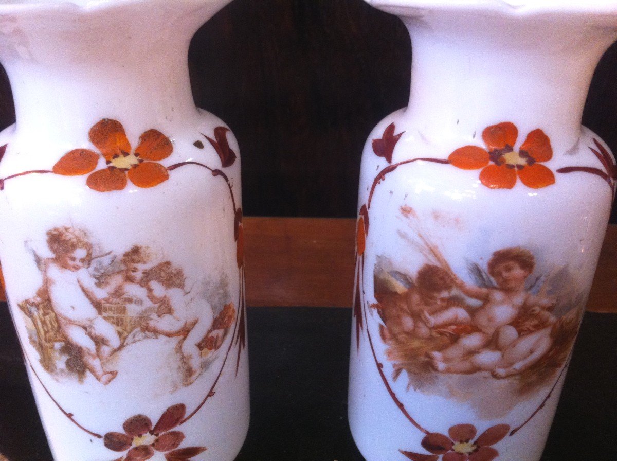  paire de vases en opaline "les Chérubins"-photo-2